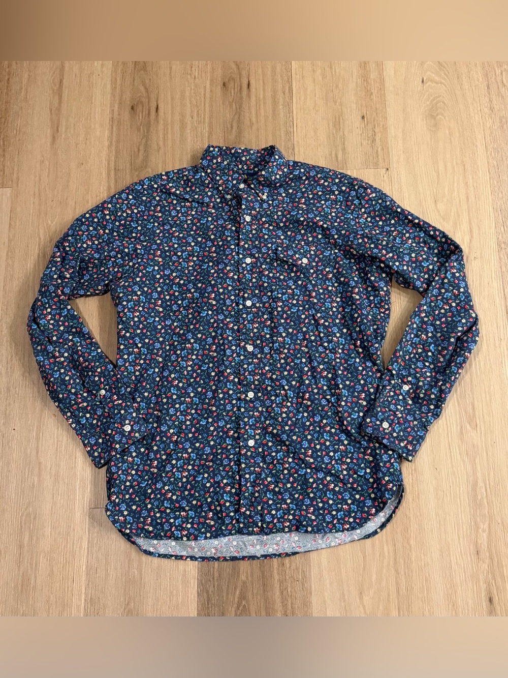 Ralph Lauren Men’s Classic Fit Navy Floral Print Button-Down Shirt size Medium